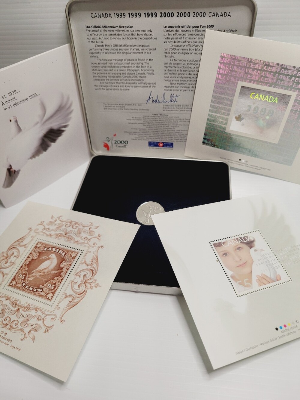 Canada Millennium Keepsake Stamp & Coin Set -